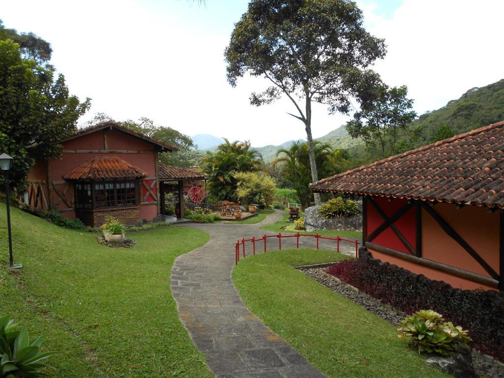 Country Ville Hotel Teresópolis Buitenkant foto